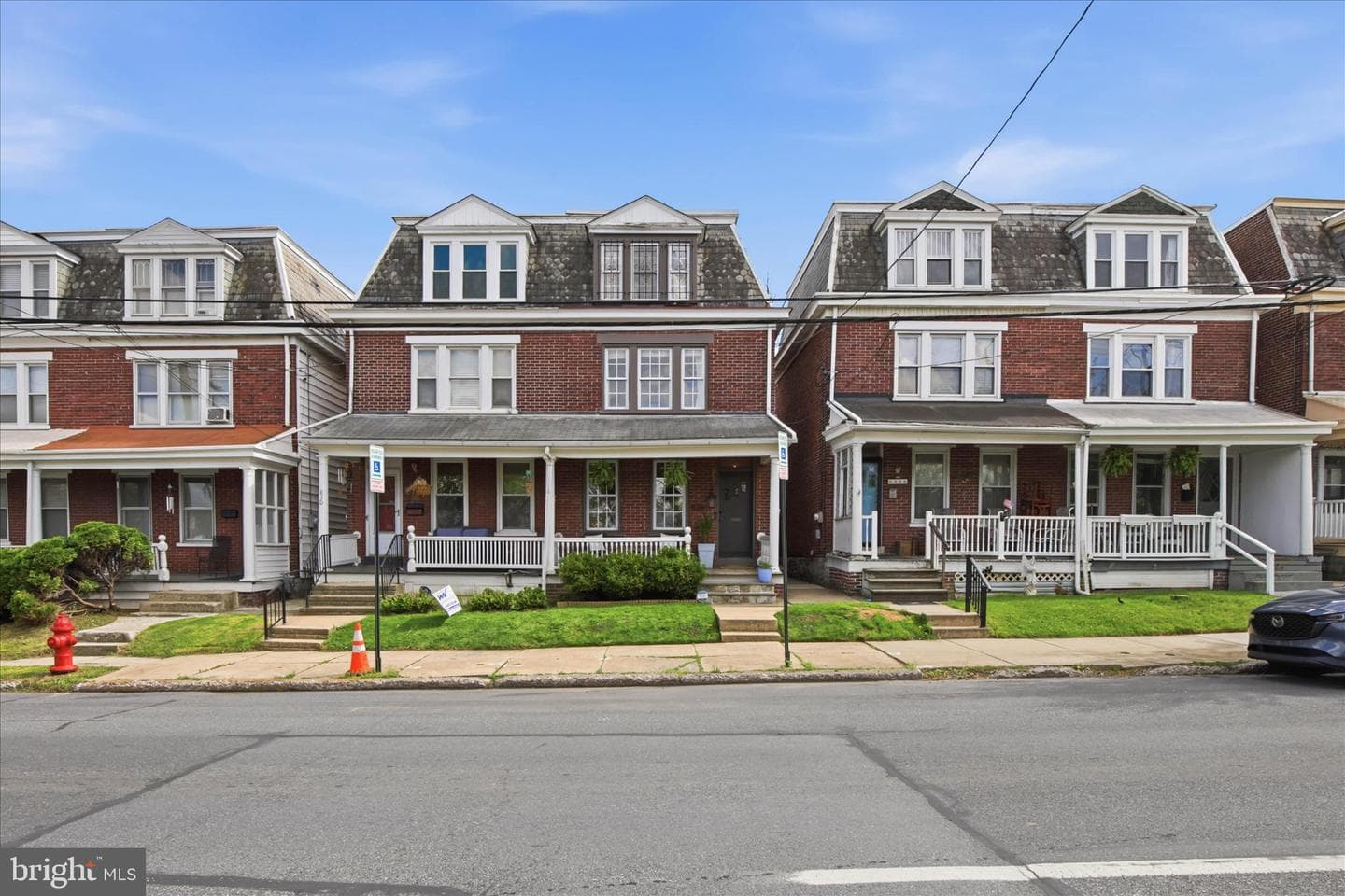 828 E Chestnut Street photo 9