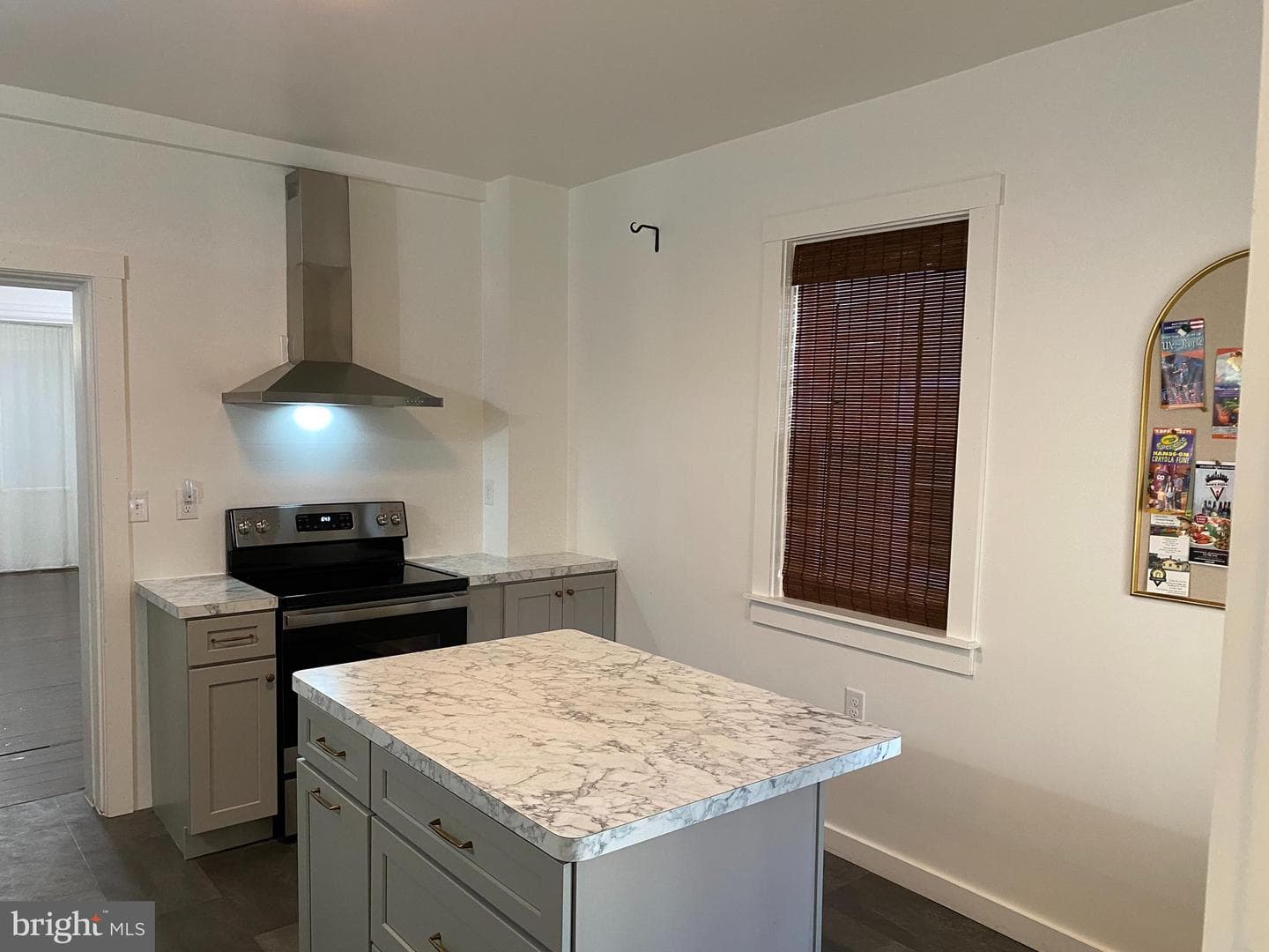 120 E State Street photo 13