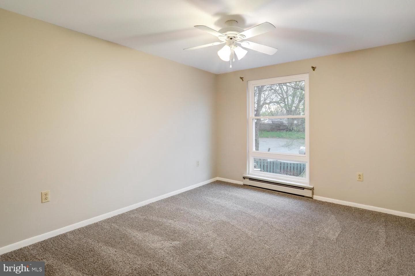 813 Fremont Street photo 16