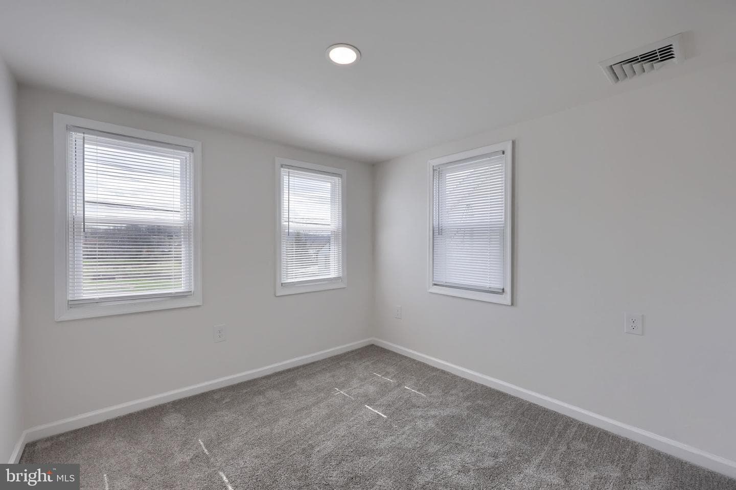 754 W Route 897 photo 26