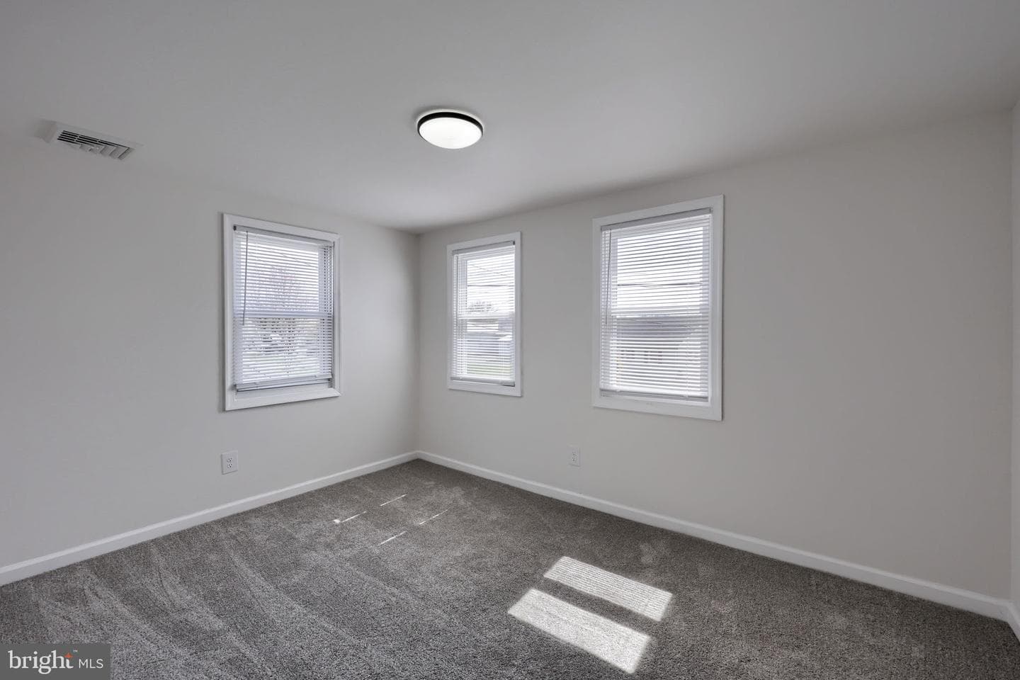 754 W Route 897 photo 27