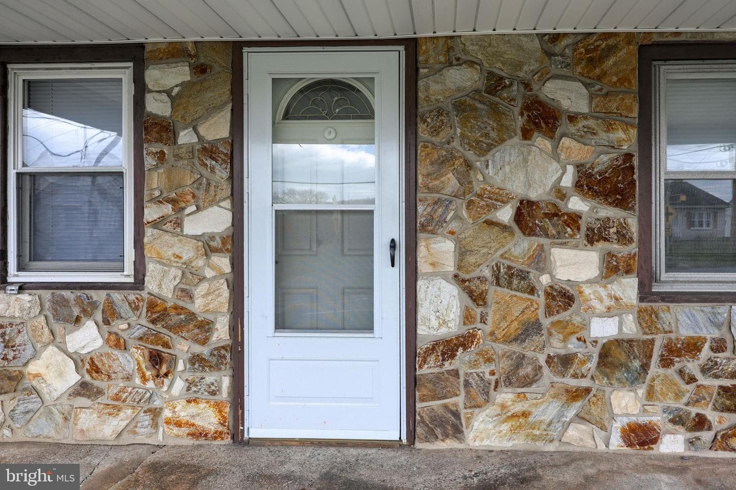 754 W Route 897 photo 3