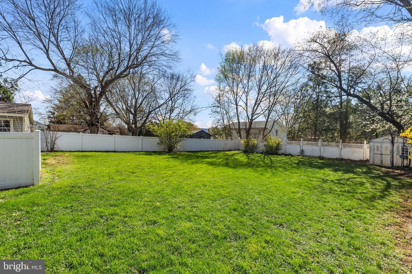 188 Hillcrest Road photo 35