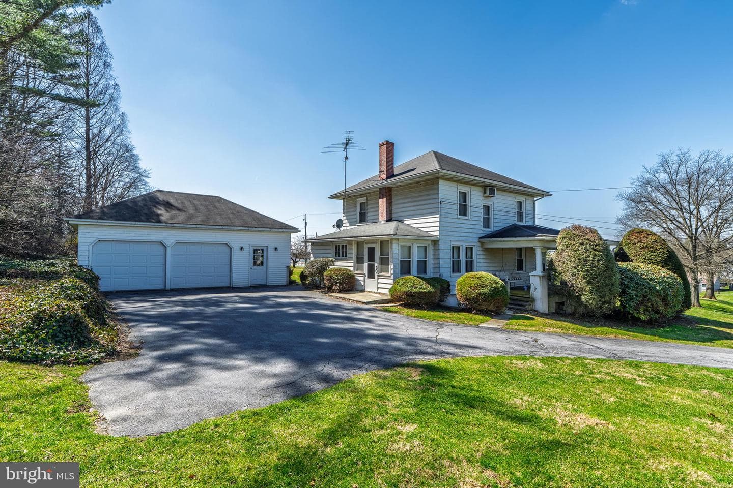15 Buttermilk Lane photo 2