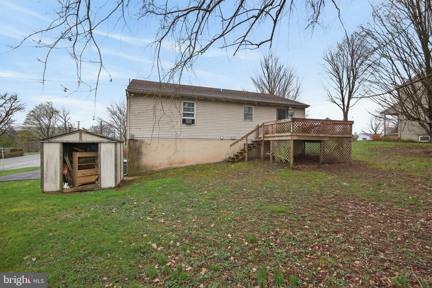 1390 Carole Lane photo 27