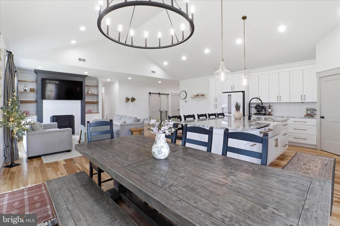 101 Ackley Circle photo 13
