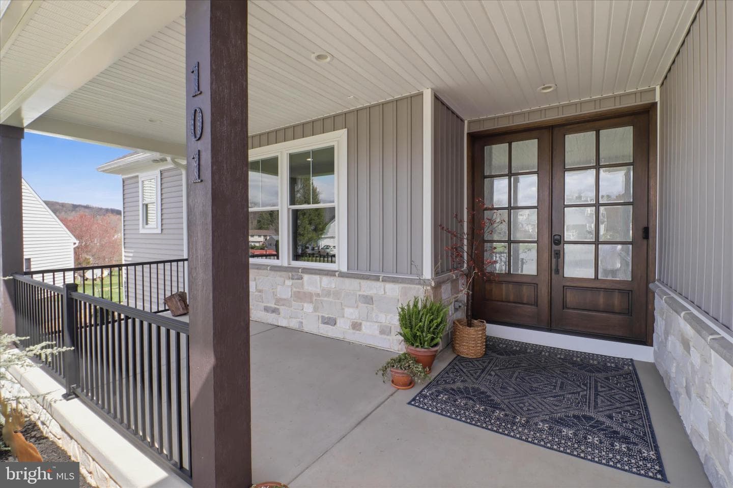 101 Ackley Circle photo 2