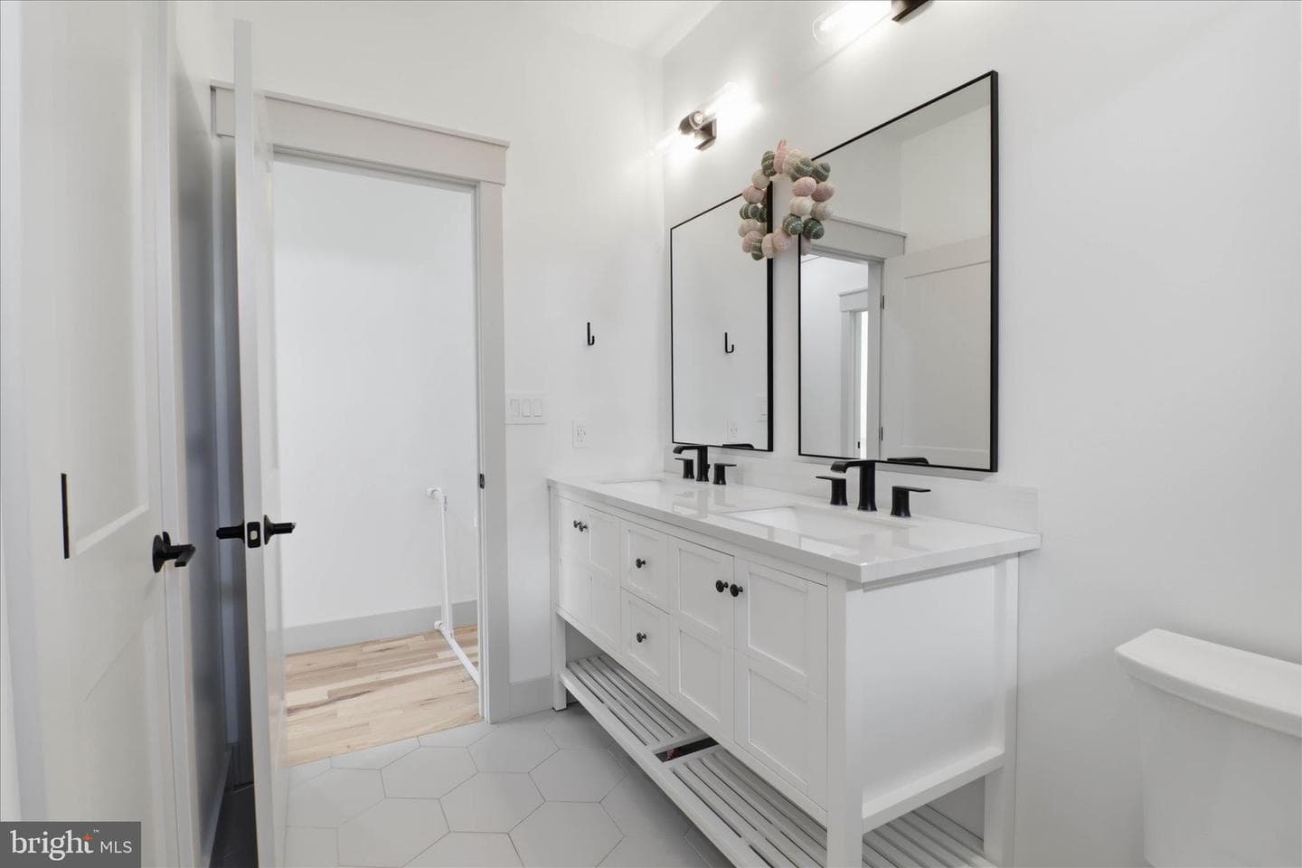 101 Ackley Circle photo 32