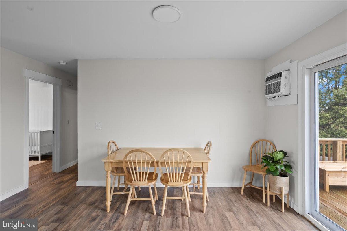 464 W Ridge Road photo 7
