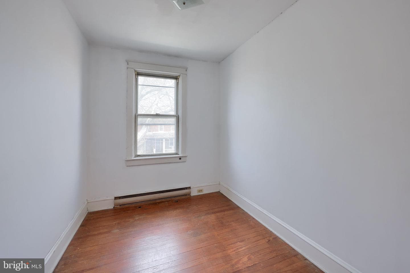 836 3rd Street photo 21