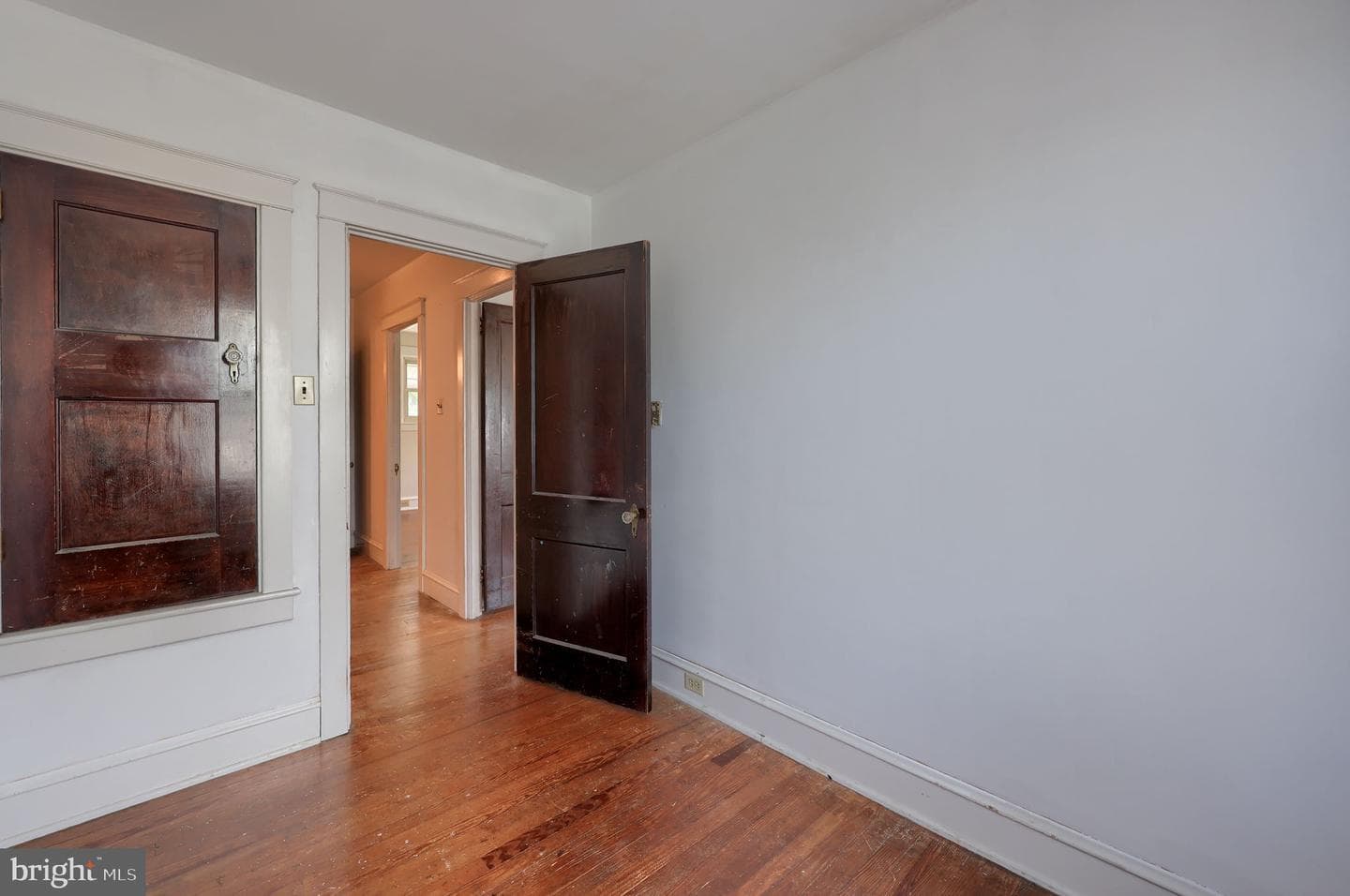 836 3rd Street photo 22