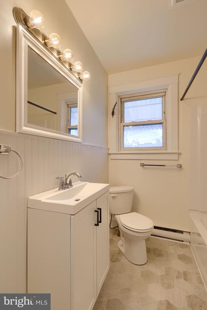 836 3rd Street photo 24
