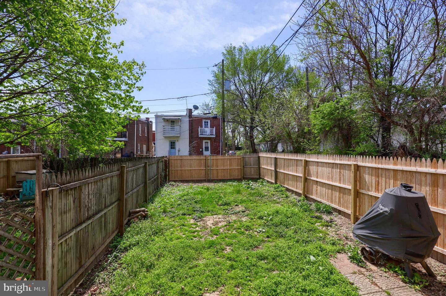 836 3rd Street photo 25