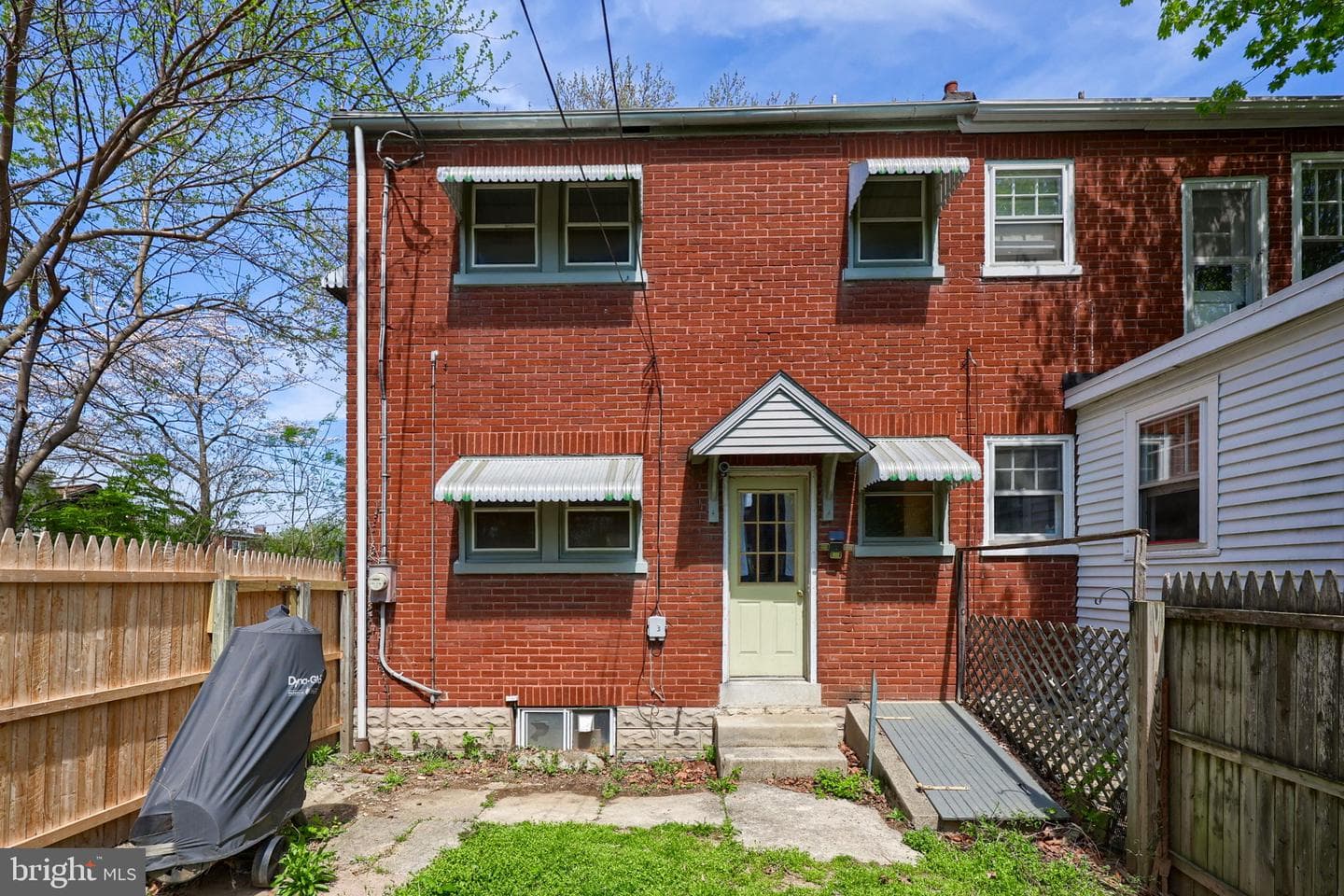 836 3rd Street photo 26