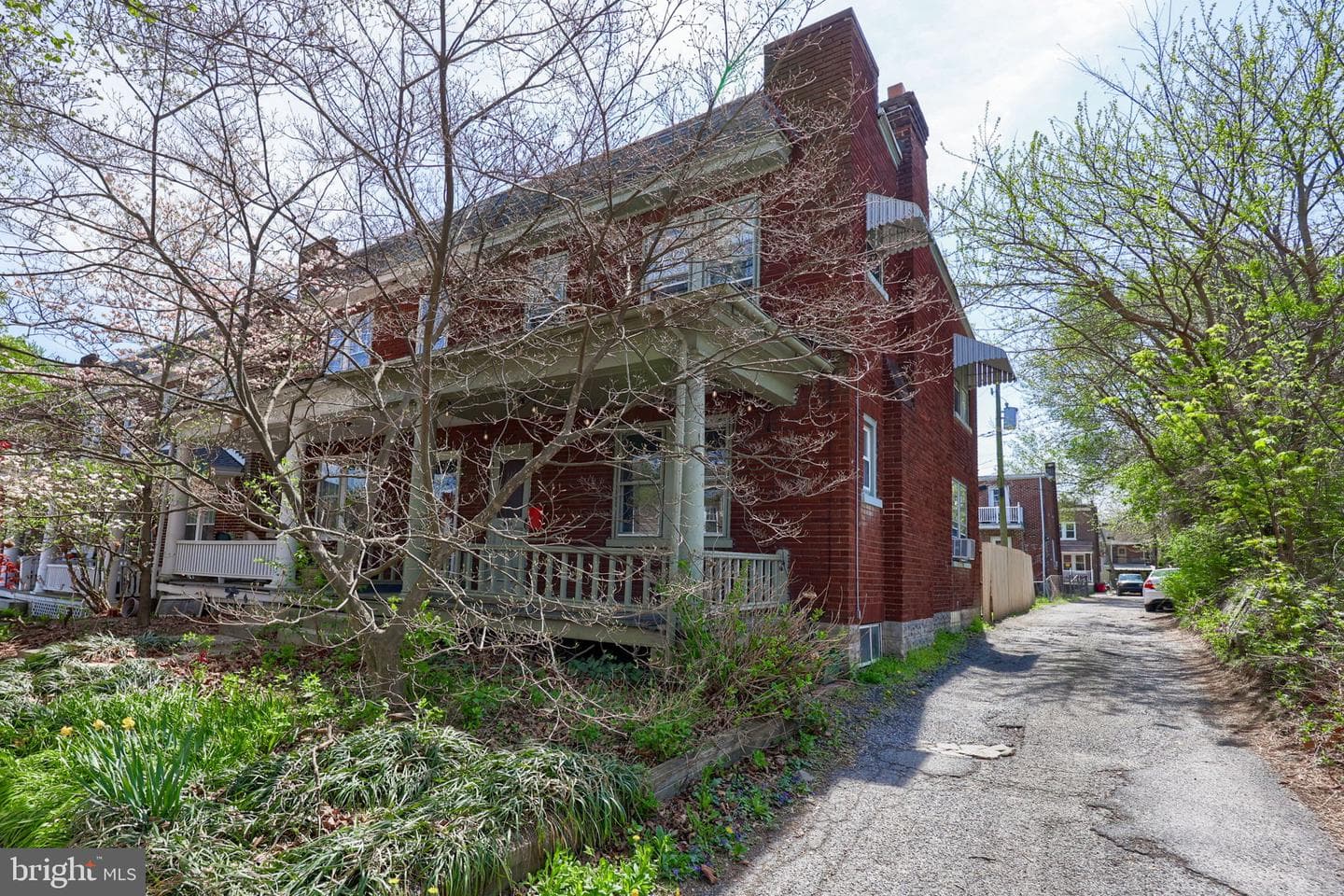 836 3rd Street photo 28