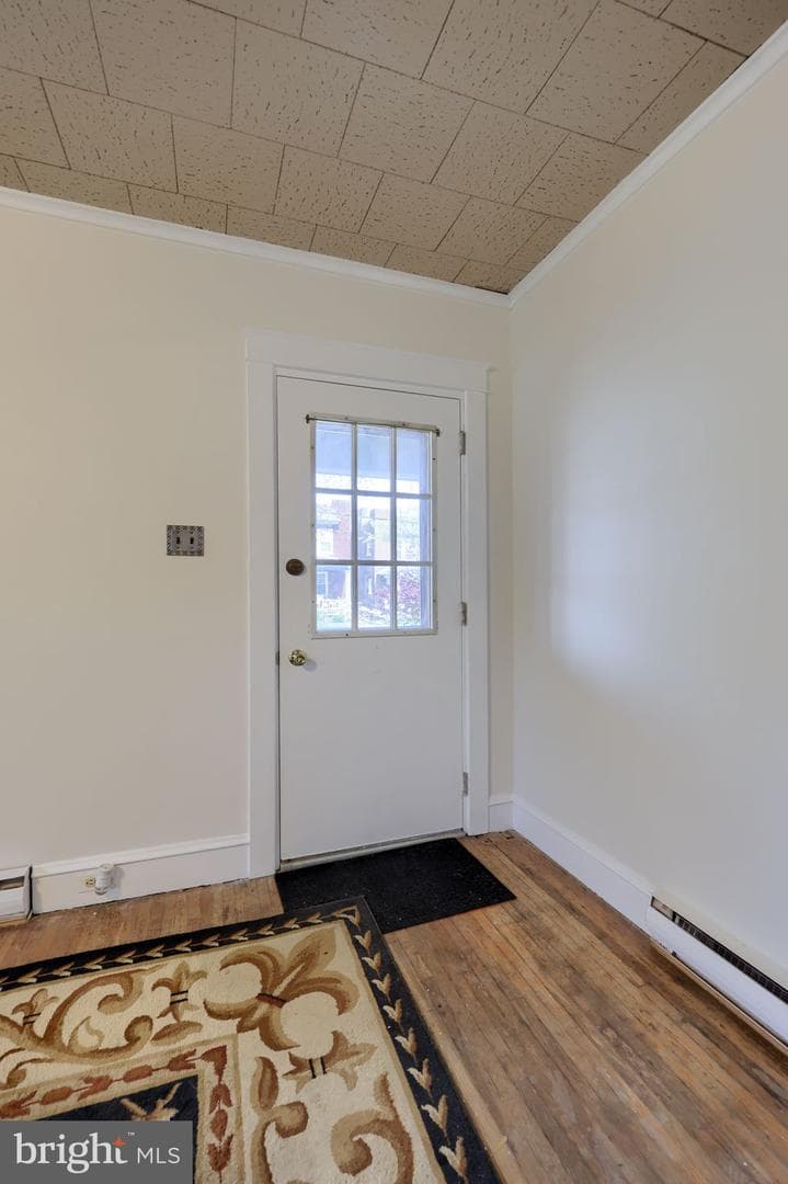 836 3rd Street photo 3