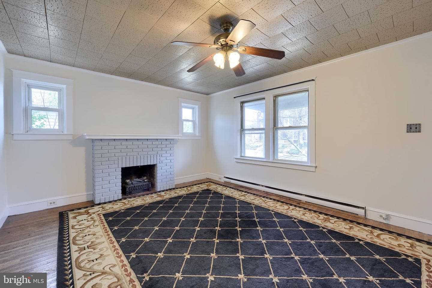836 3rd Street photo 8