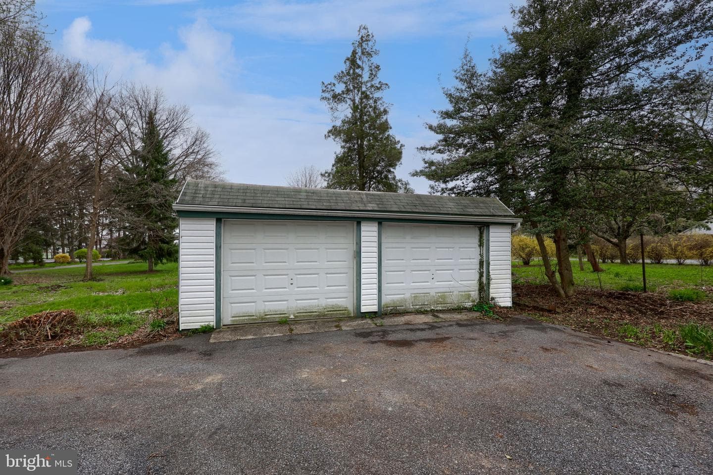218 Pleasure Road photo 27
