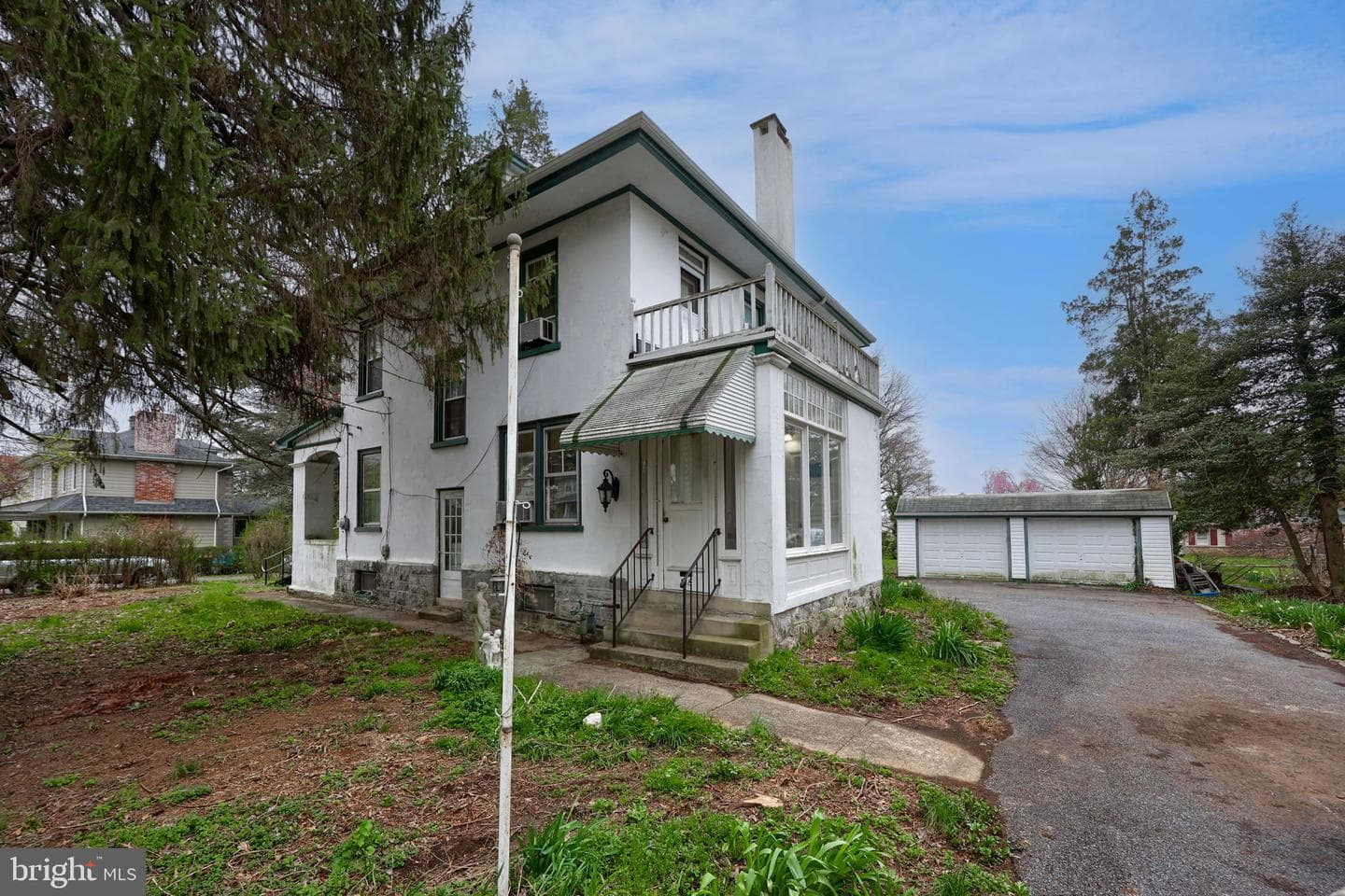 218 Pleasure Road photo 34