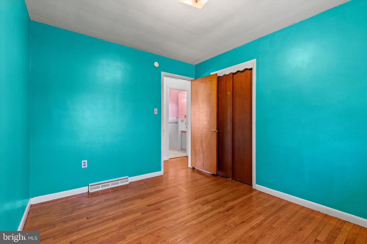 556 Abbeyville Road photo 13
