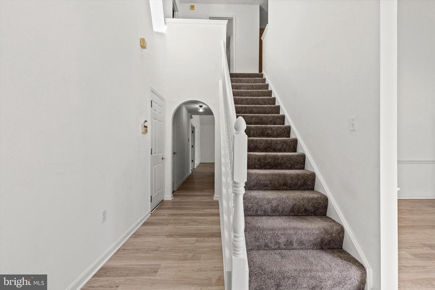 116 Greenview Drive photo 2