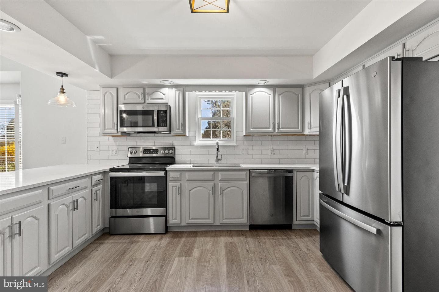 116 Greenview Drive photo 6