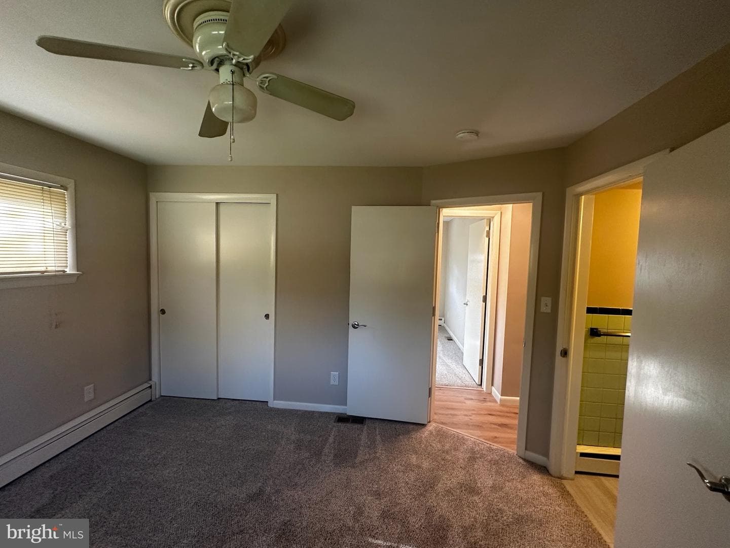 415 E Willow Street photo 22