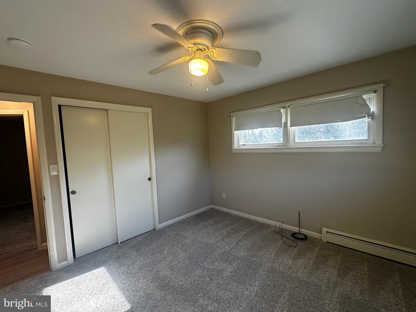 415 E Willow Street photo 25