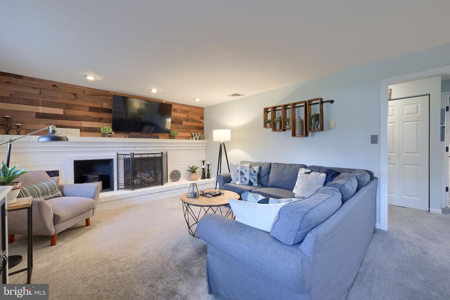 11 Cobblestone Drive photo 18