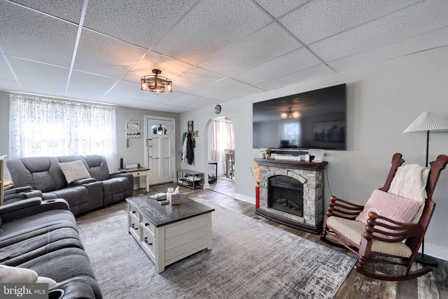 611 Beaver Valley Pike photo 8