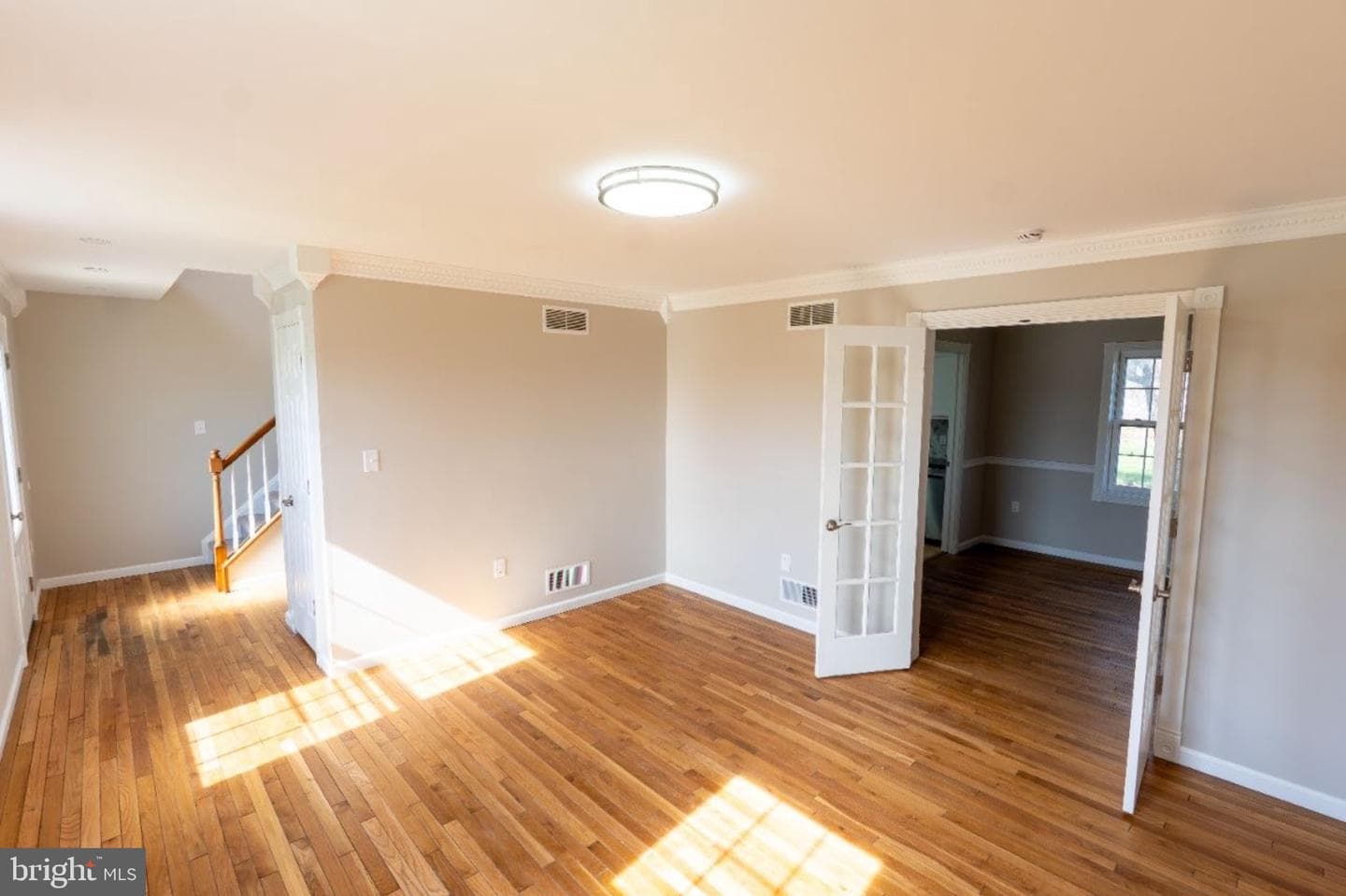 195 Village Spring Lane photo 4