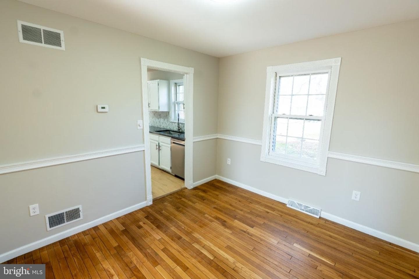 195 Village Spring Lane photo 7