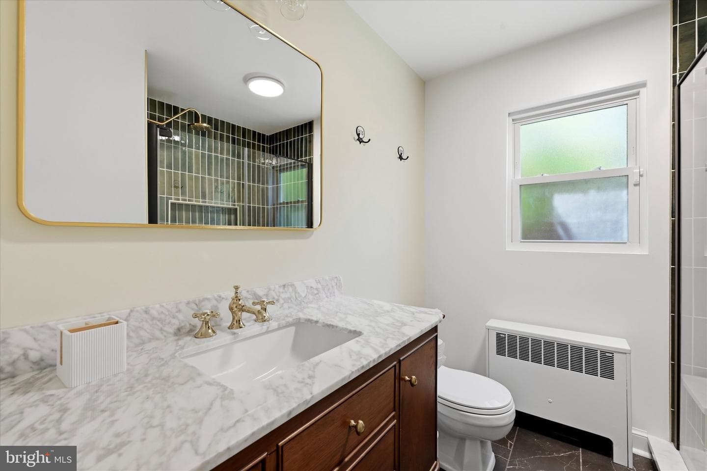 1315 E King Street photo 11