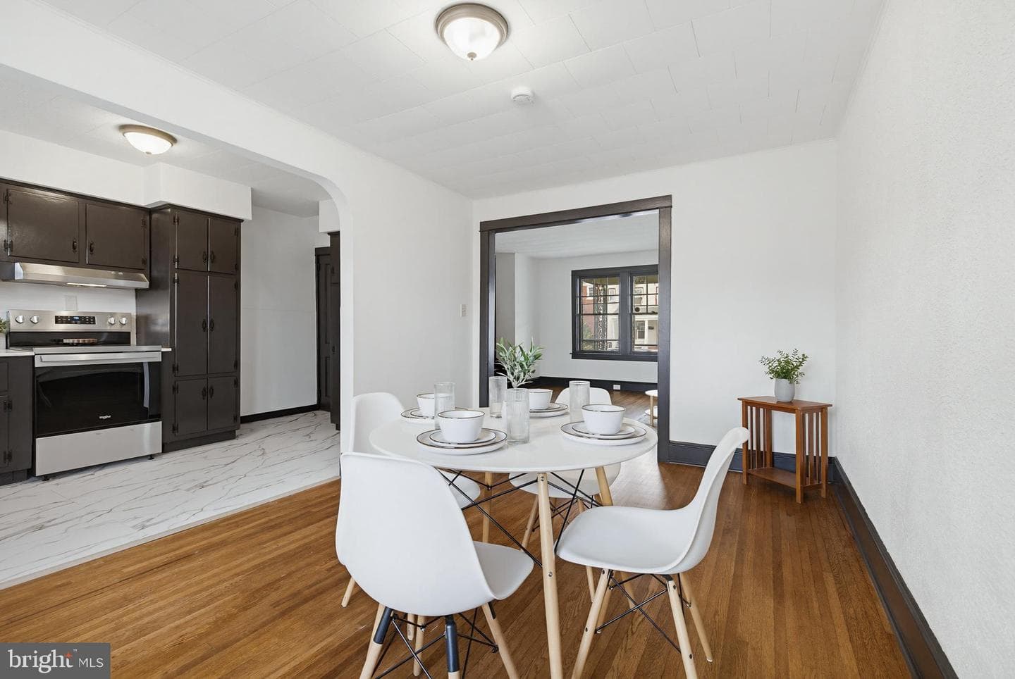 636 3rd St photo 13