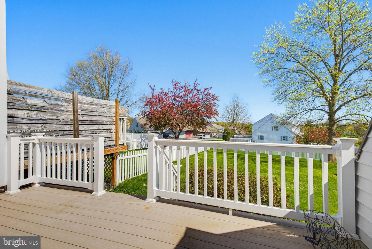 77 Rockford Road photo 32