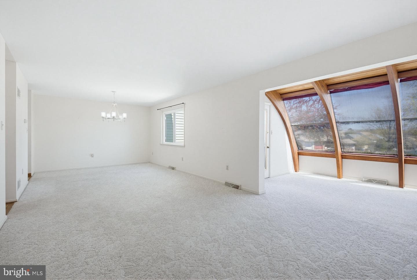 77 Rockford Road photo 8