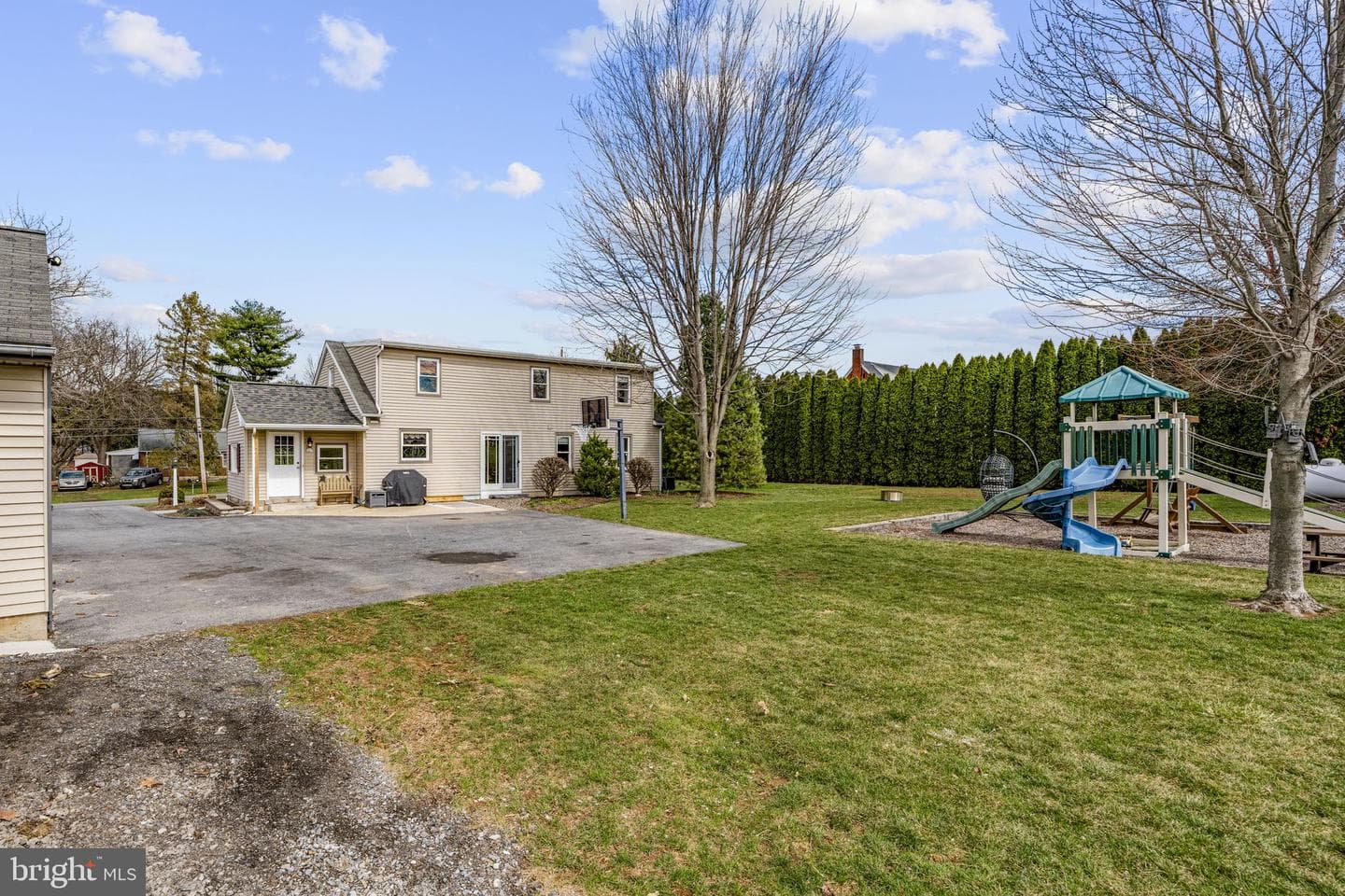 330 S Reamstown Road photo 16