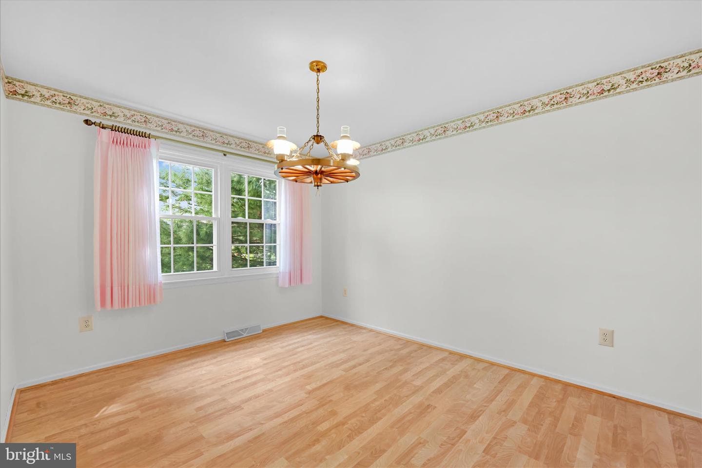 116 Pleasant View Drive photo 16