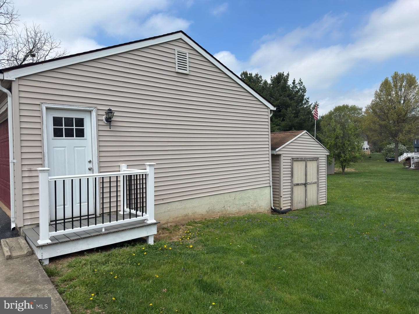 715 Hempfield Hill photo 20