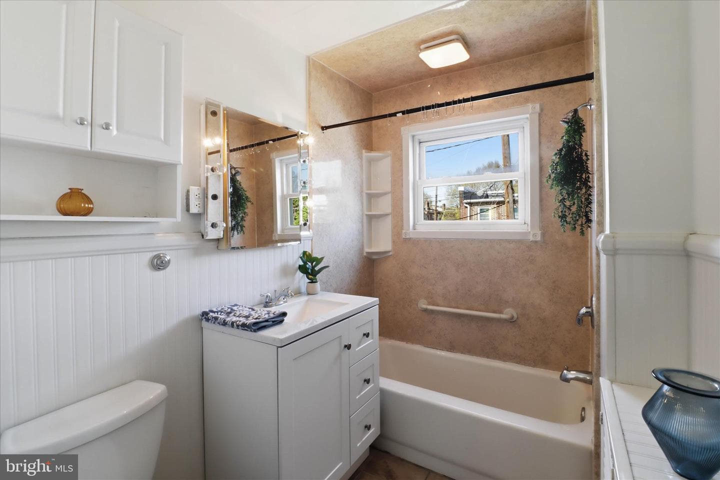 521 Hamilton Street photo 27
