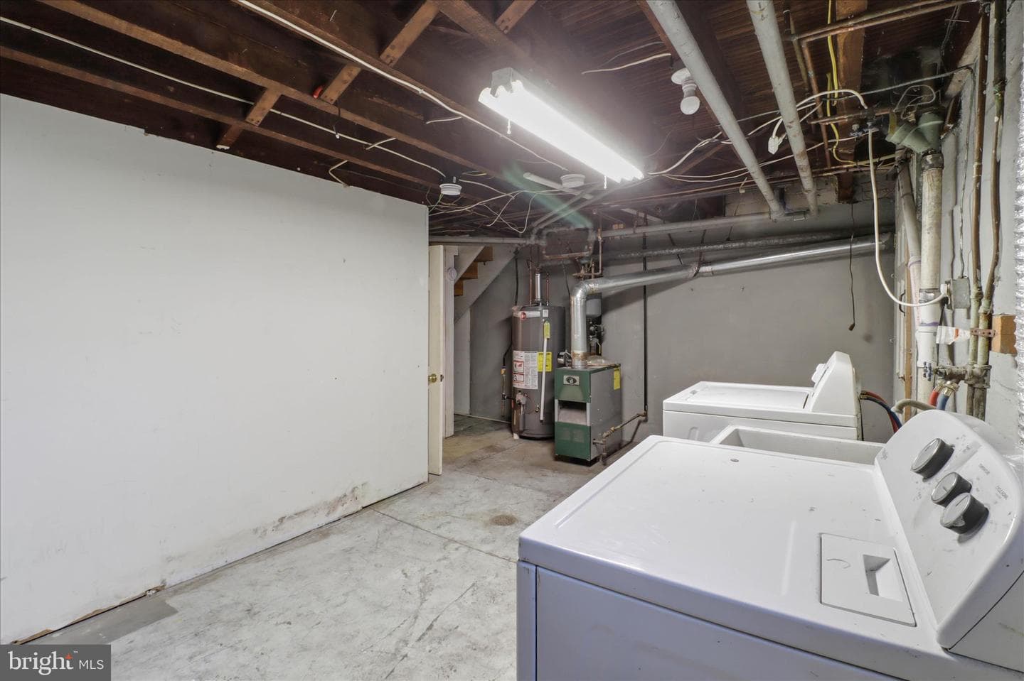 521 Hamilton Street photo 36