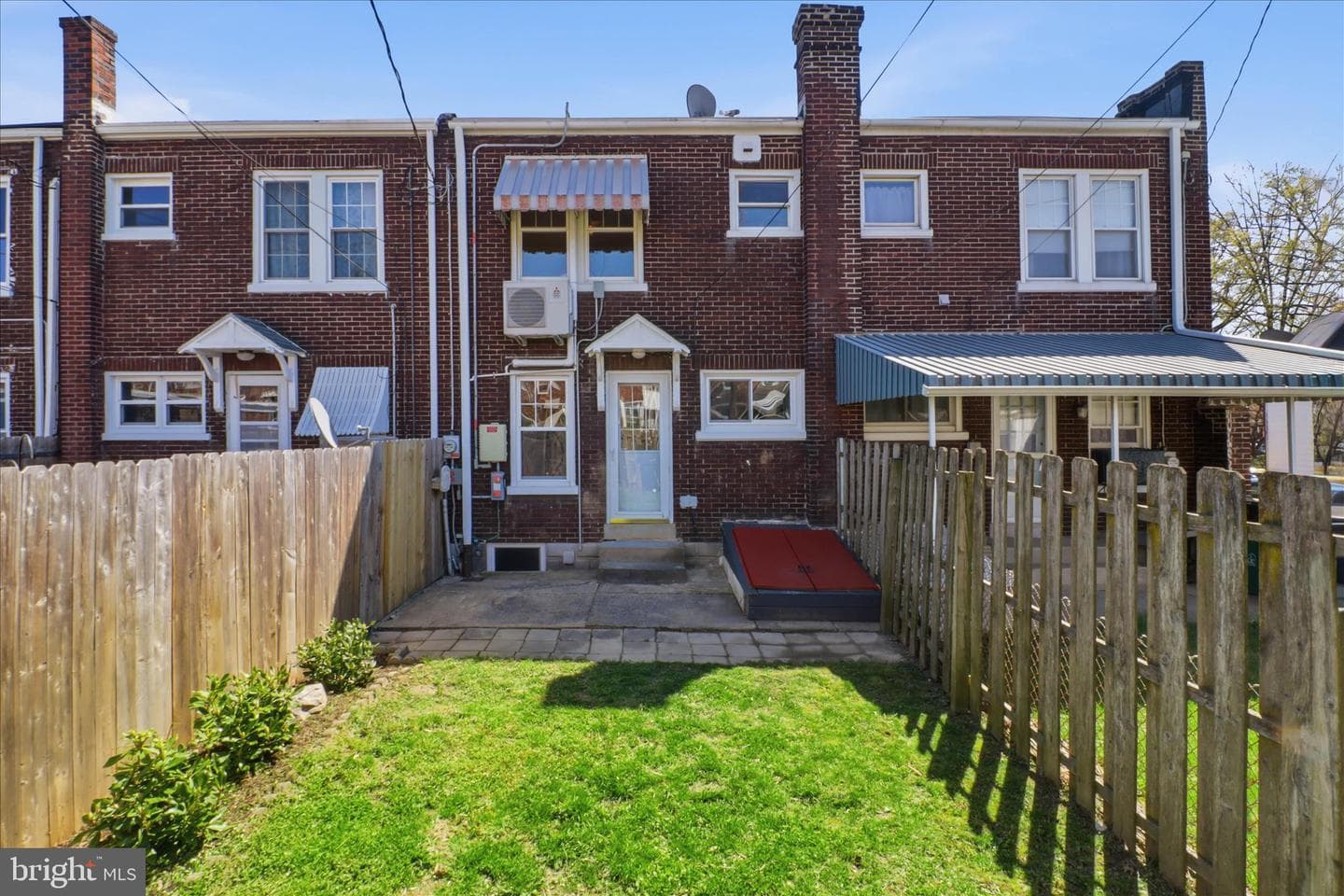 521 Hamilton Street photo 40