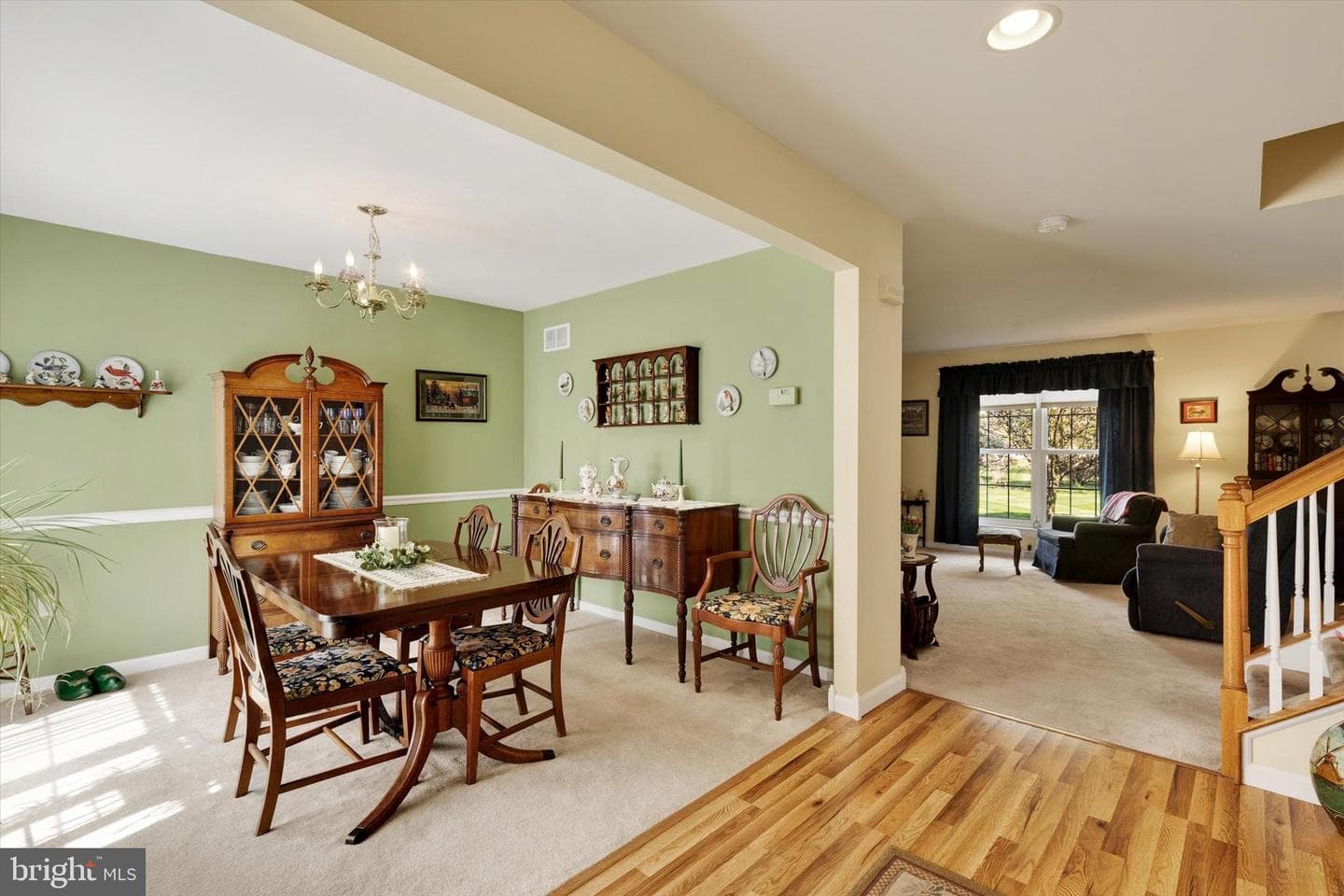 113 Hillcrest Road photo 5