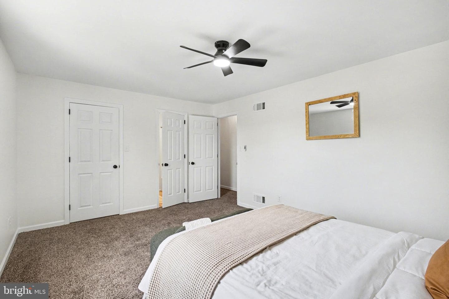 915 Jade Avenue photo 14