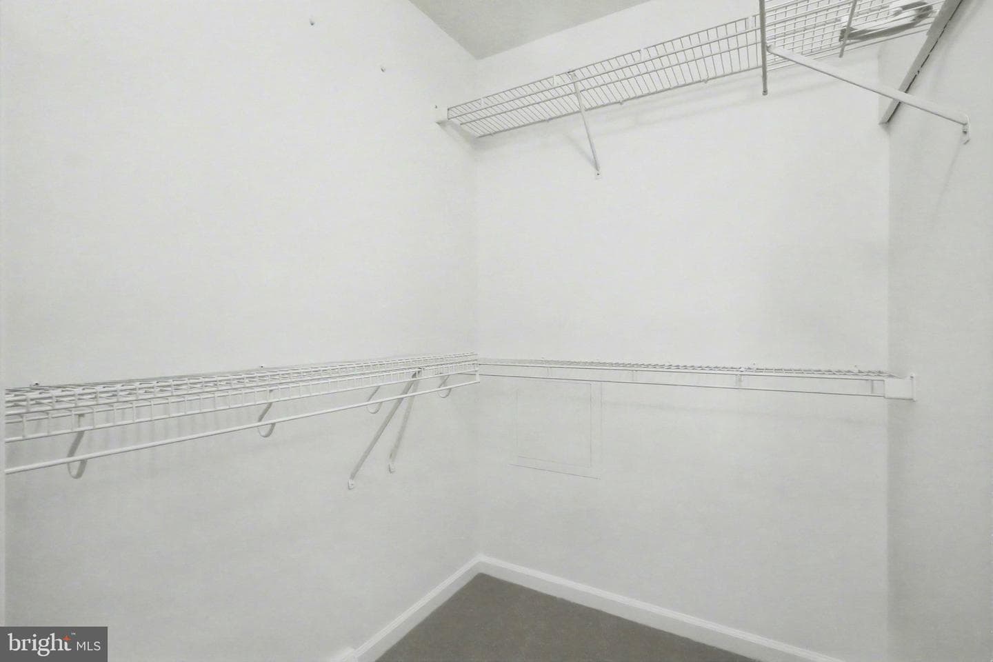 915 Jade Avenue photo 16