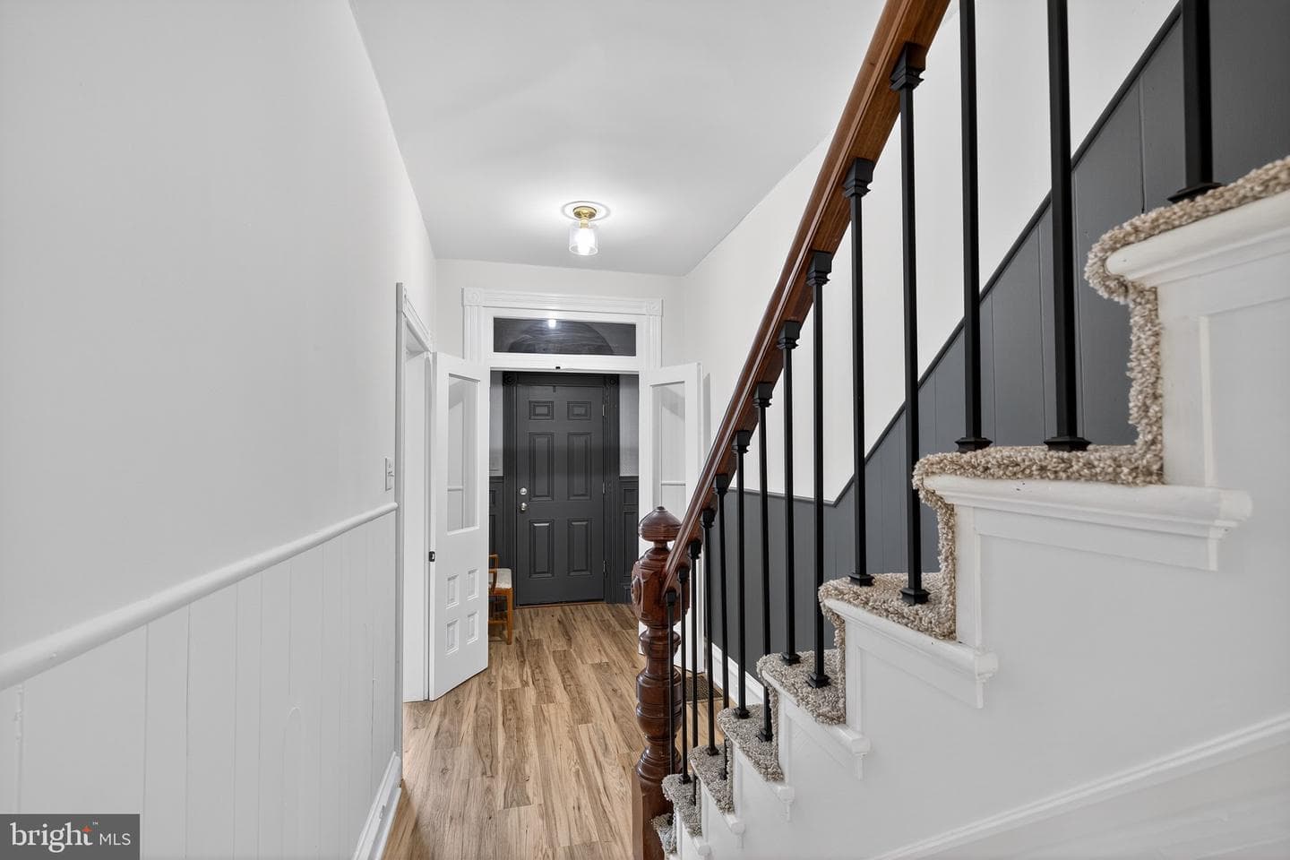 623 E Chestnut Street photo 10