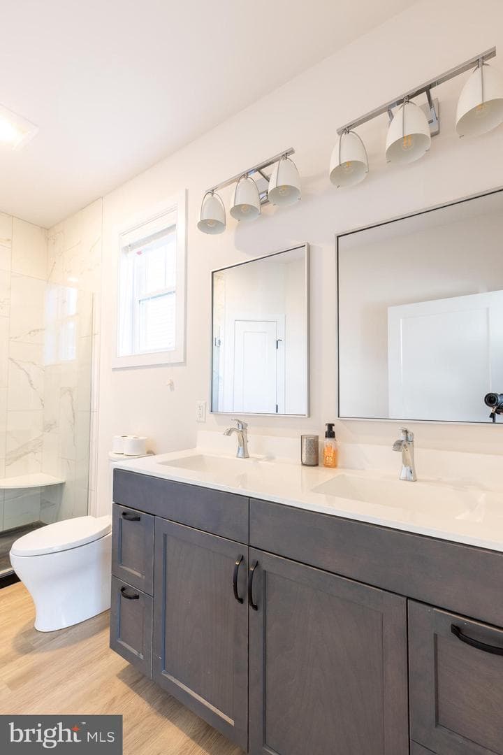 1404 Barrington Drive photo 31