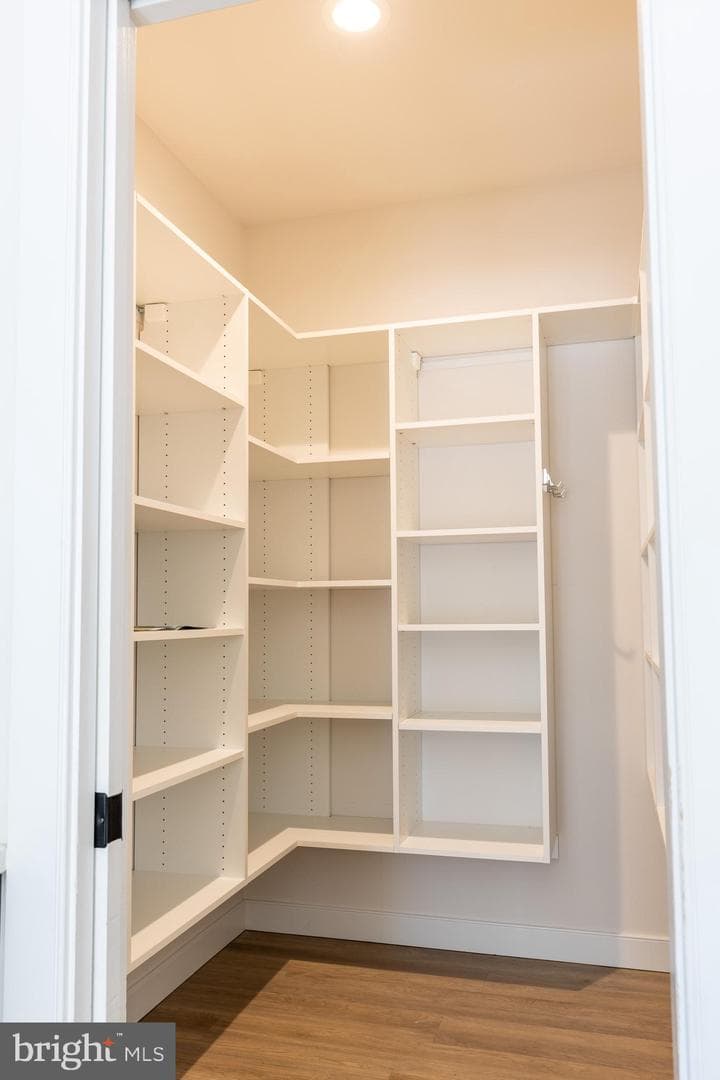 1404 Barrington Drive photo 37