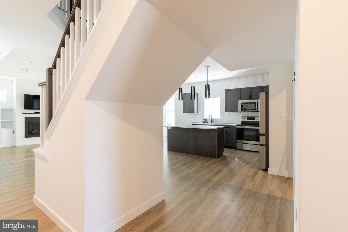 1404 Barrington Drive photo 56