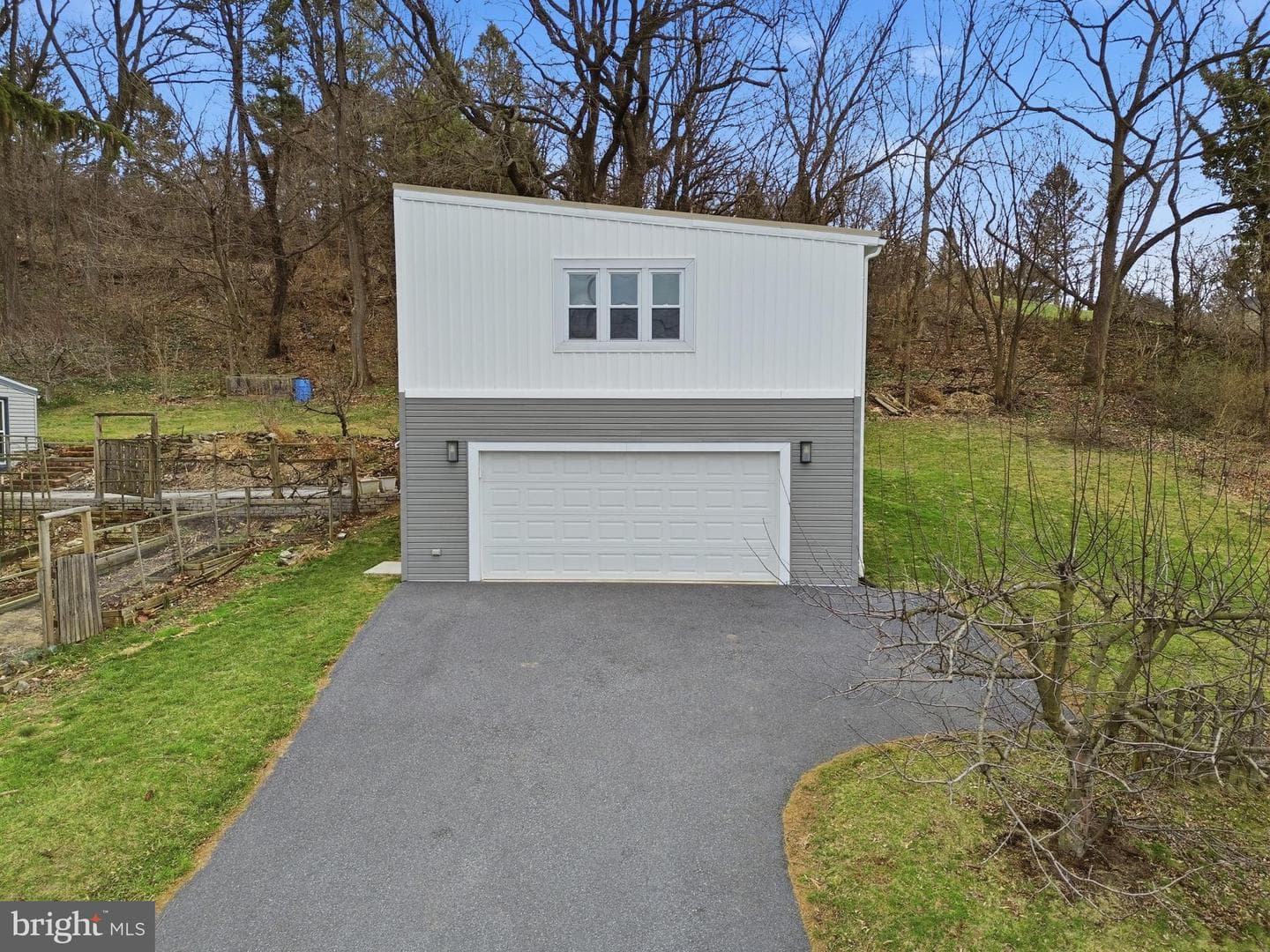 2317 Fruitville Pike photo 4